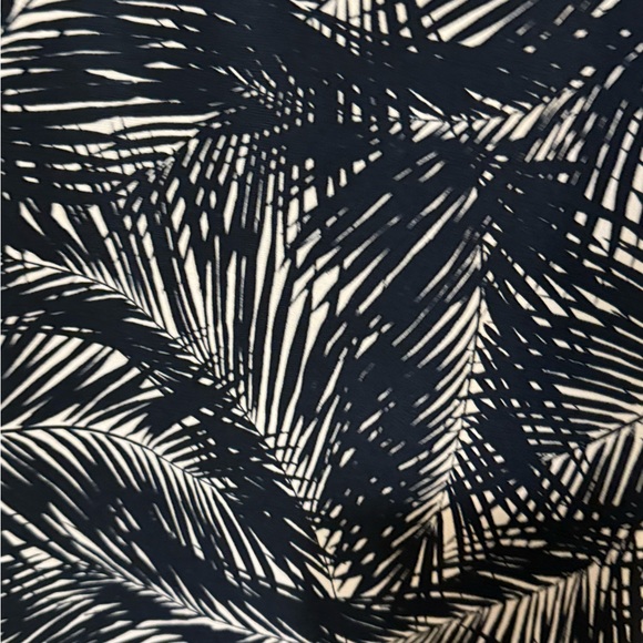 🆕MICHAEL MICHAEL KORS Ladies Navy Open Back Unlined Chain-link Strap Midi
Dress - Picture 11 of 14